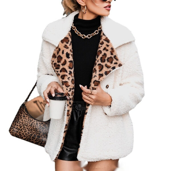 8c1d926e-fd1a-4c9a-a069-5ea4bae069f8_fine.jpeg Women's Clothing Leopard Splicing Plush Long Sleeve Coat